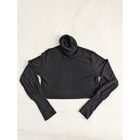 Joah Brown Black Stretch Knit Fitted Crop Long Sleeve Turtleneck Shirt One Size
